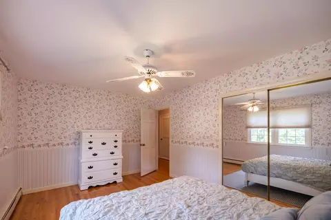 Bedroom - 6 Champlain Ave, Lewiston, ME 04240 photo 6 of 8