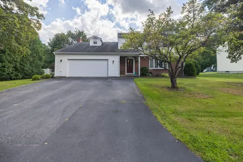 Exterior - 6 Champlain Ave, Lewiston, ME 04240 photo 1 of 8