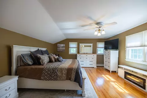 Bedroom - 6 Champlain Ave, Lewiston, ME 04240 photo 1 of 8