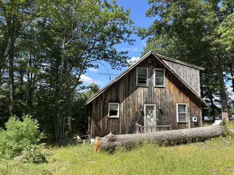 34 Lavalley Rd, Sanford, ME 04073