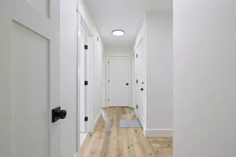 Entry Way - 459 Hansons Ridge Rd, Springvale, ME 04083 photo 7 of 13