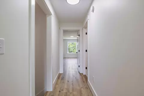 Entry Way - 459 Hansons Ridge Rd, Springvale, ME 04083 photo 8 of 13