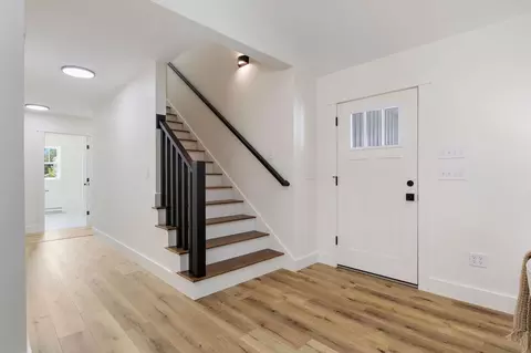Entry Way - 459 Hansons Ridge Rd, Springvale, ME 04083 photo 4 of 13