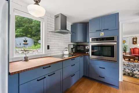 Kitchen - 20 High St, Bath, ME 04530 photo 5 of 5