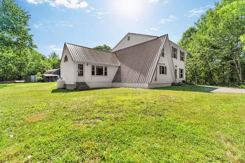 Exterior - 20 Pine View Ln, Winterport, ME 04496 photo 6 of 10