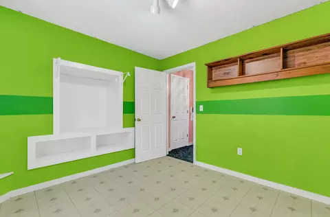 Bedroom - 20 Pine View Ln, Winterport, ME 04496 photo 2 of 11