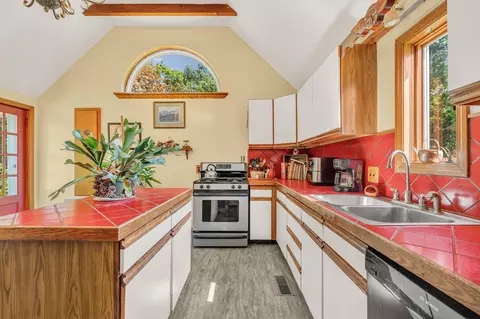 Kitchen - 20 Pine View Ln, Winterport, ME 04496 photo 2 of 4
