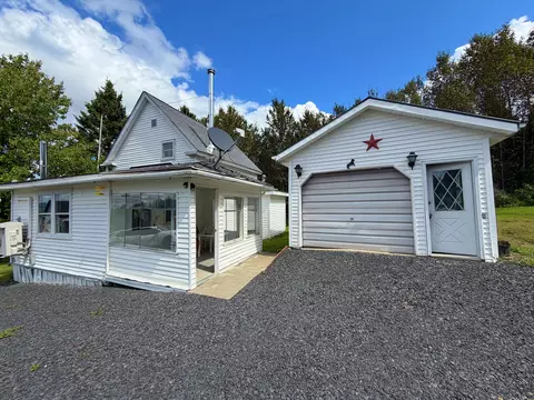286 Violette Settlement Rd, Fort Kent, ME 04743