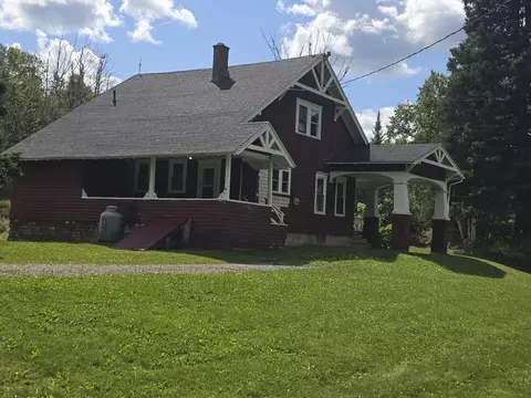 1594 New Sweden Rd, Stockholm, ME 04783