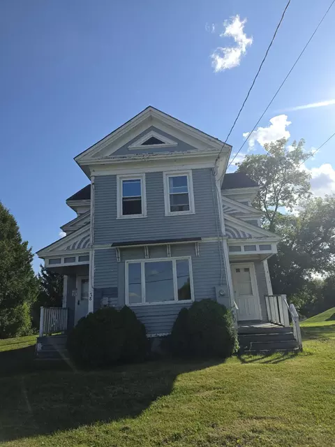 78 Fort Hill St, Fort Fairfield, ME 04742