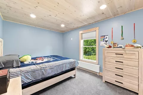 Bedroom - 594 Vaughn Rd, Dover Foxcroft, ME 04426 photo 3 of 3