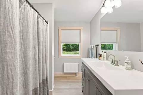 Bath - 594 Vaughn Rd, Dover Foxcroft, ME 04426 photo 1 of 5
