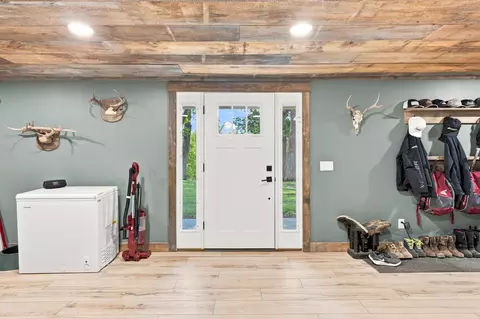 Entry Way - 594 Vaughn Rd, Dover Foxcroft, ME 04426 photo 2 of 9