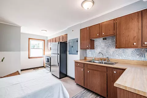 Kitchen - 29-31 Office Dr, Bath, ME 04530 photo 3 of 5