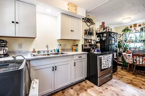 Kitchen - 29-31 Office Dr, Bath, ME 04530 photo 5 of 5