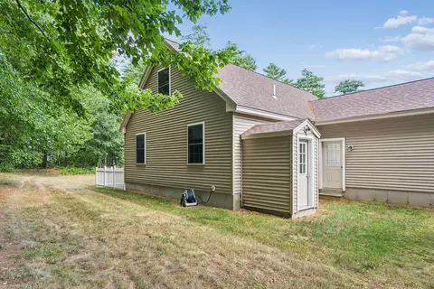 Exterior - 8 Port Dr #8, Windham, ME 04062 photo 8 of 8