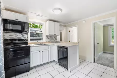 Kitchen - 28 Page Rd, Windham, ME 04062 photo 1 of 2