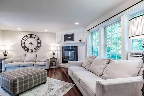 Living - 2 Victoria Ln, Windham, ME 04062 photo 4 of 5