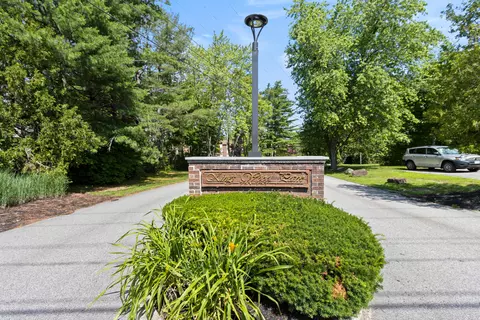 751 Main St #66, South Portland, ME 04106