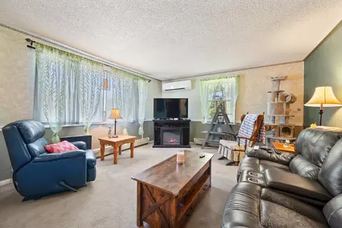Living - 355 River Rd, Madison, ME 04950 photo 2 of 3