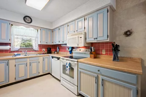 Kitchen - 355 River Rd, Madison, ME 04950 photo 2 of 3