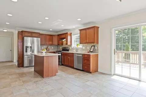 Kitchen - 152 State St, Gorham, ME 04038 photo 2 of 6