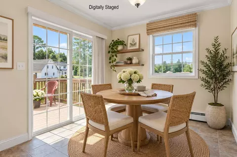 Dining - 152 State St, Gorham, ME 04038 photo 2 of 2