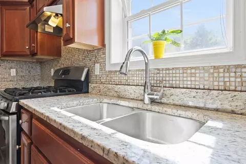 Kitchen - 152 State St, Gorham, ME 04038 photo 5 of 6