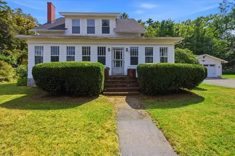 1235 Sabattus St, Lewiston, ME 04240