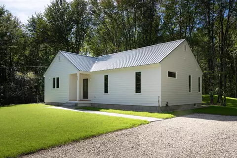 380 Guinea Rd, Biddeford, ME 04005 photo 1