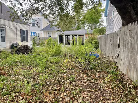 Exterior - 16 Liberty St, Bath, ME 04530 photo 3 of 10
