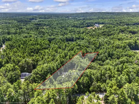 152 Sand Pond Rd, Sanford, ME 04073