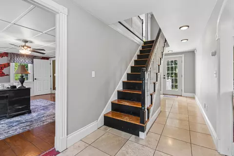 Entry Way - 114 County Rd, Gorham, ME 04038 photo 3 of 8