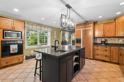 Kitchen - 114 County Rd, Gorham, ME 04038 photo 2 of 4