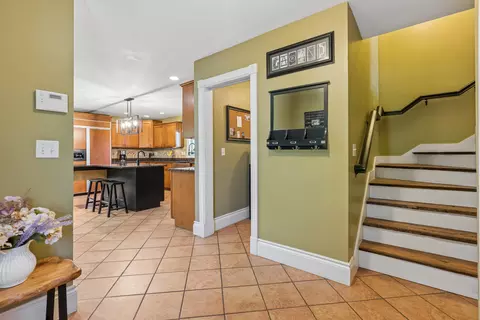 Entry Way - 114 County Rd, Gorham, ME 04038 photo 2 of 8