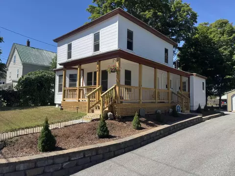 44 Emery St, Sanford, ME 04073