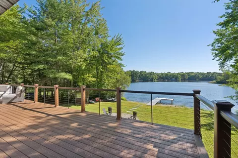 Exterior - 14 Cottage Rd, Limerick, ME 04048 photo 5 of 12