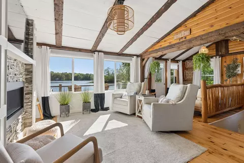 Living - 14 Cottage Rd, Limerick, ME 04048 photo 2 of 6