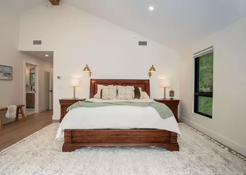 Bedroom - 150 153 Deep Cove Rd, Raymond, ME 04071 photo 2 of 10