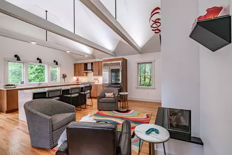 Kitchen - 233 Smith Rd, Windham, ME 04062 photo 9 of 11