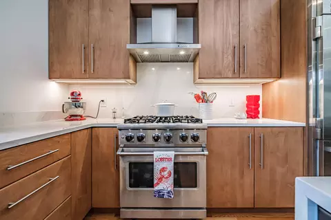 Kitchen - 233 Smith Rd, Windham, ME 04062 photo 8 of 11