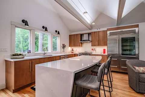 Kitchen - 233 Smith Rd, Windham, ME 04062 photo 3 of 11