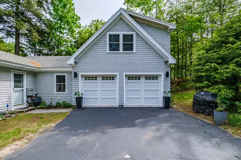 Exterior - 233 Smith Rd, Windham, ME 04062 photo 2 of 15