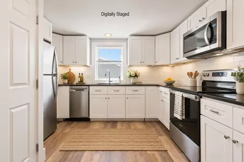 9 Cole St #1C, South Portland, ME 04106