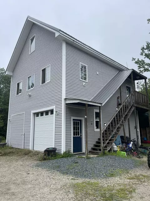 76 Donnell Pond Rd, Franklin, ME 04634