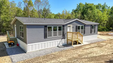 1282 Main St, Readfield, ME 04355