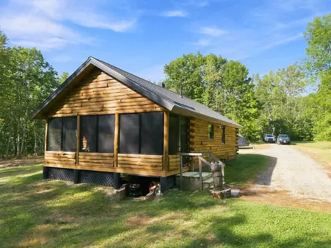 199 Island Ln, Burnham, ME 04922