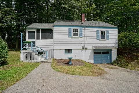 5 Ford Ln, Kittery, ME 03904