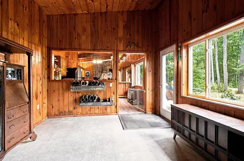 Entry Way - 89 Windemere Ln, Unity, ME 04988 photo 1 of 2