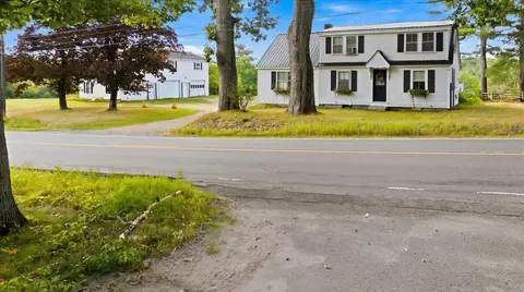Exterior - 43 Winthrop Rd, Readfield, ME 04355 photo 4 of 19